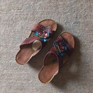 Elite by Corkys Sz 10 channel lide Tooled Leather Sandals Art to Wear